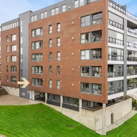Apartman Sentral Leilighet, Med Parkering