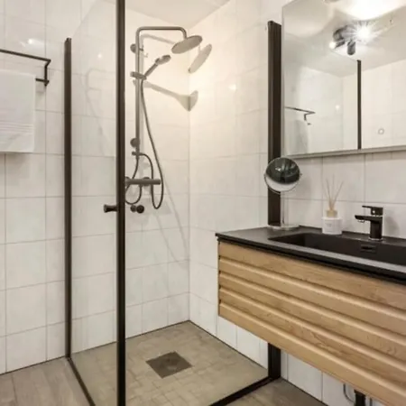 Apartment Sentral Leilighet, Med Parkering *